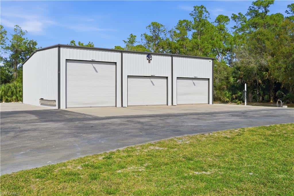 4411 Pine Ridge Rd, Naples, photo 45
