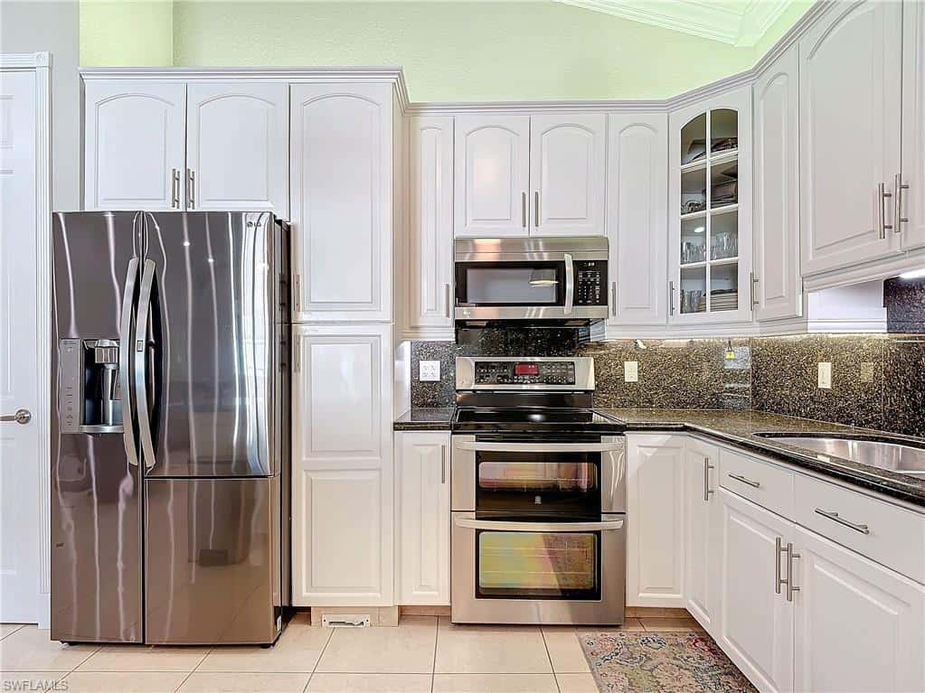 4411 Pine Ridge Rd, Naples, photo 15