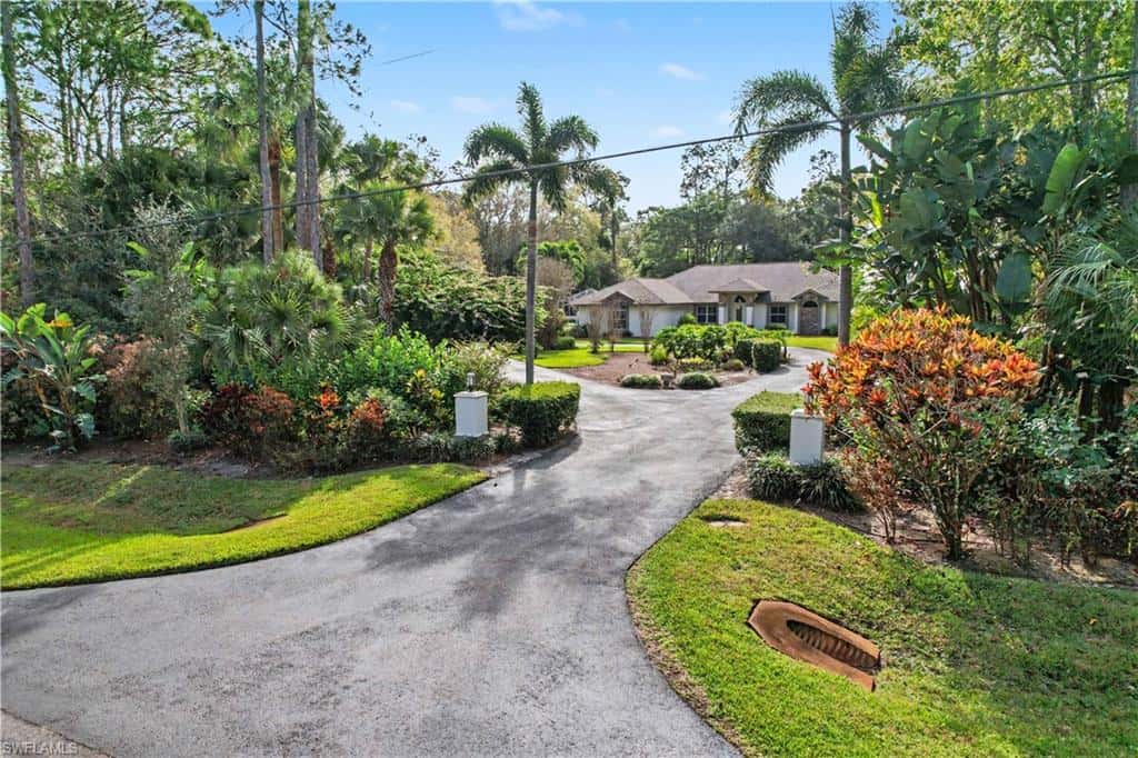 5186 Tallowood Way, Naples, photo 47