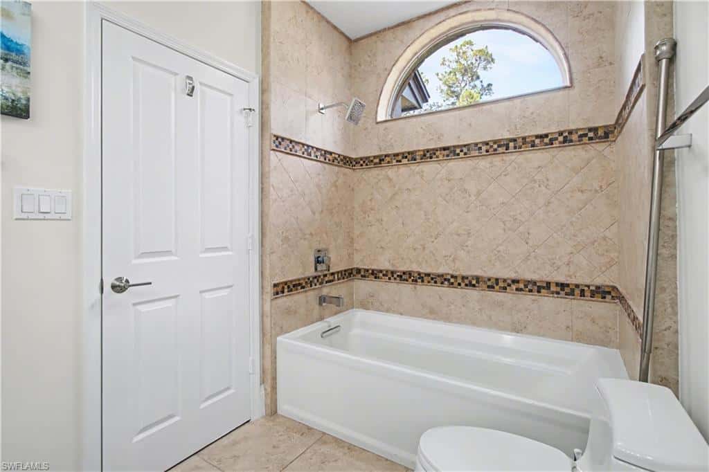5186 Tallowood Way, Naples, photo 30