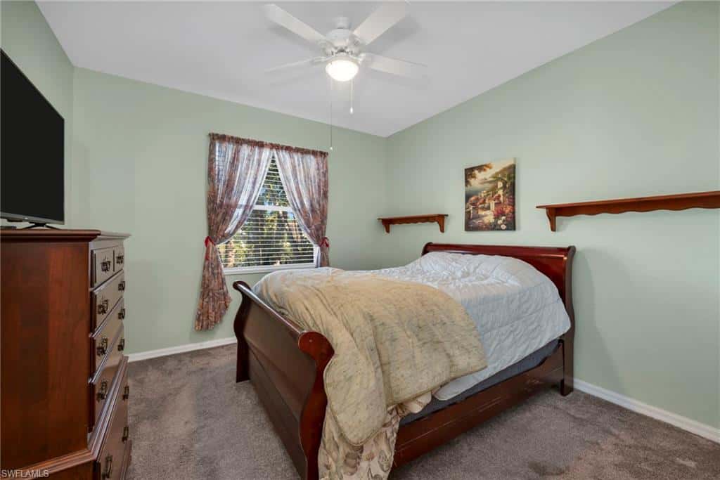 3685 Yosemite Ct, Naples, photo 17