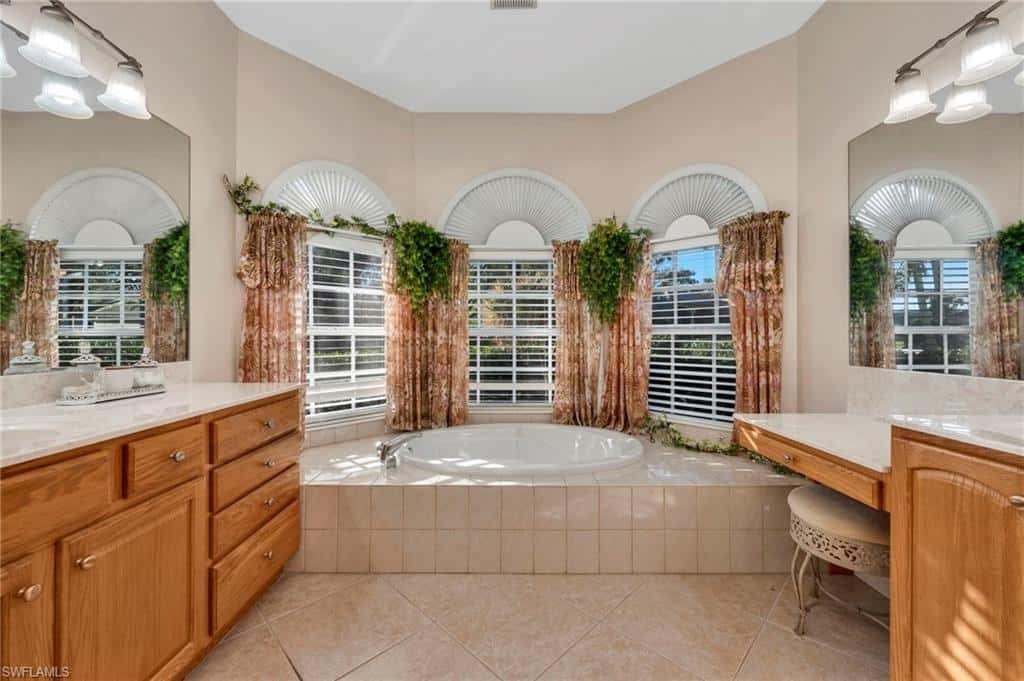 3685 Yosemite Ct, Naples, photo 14