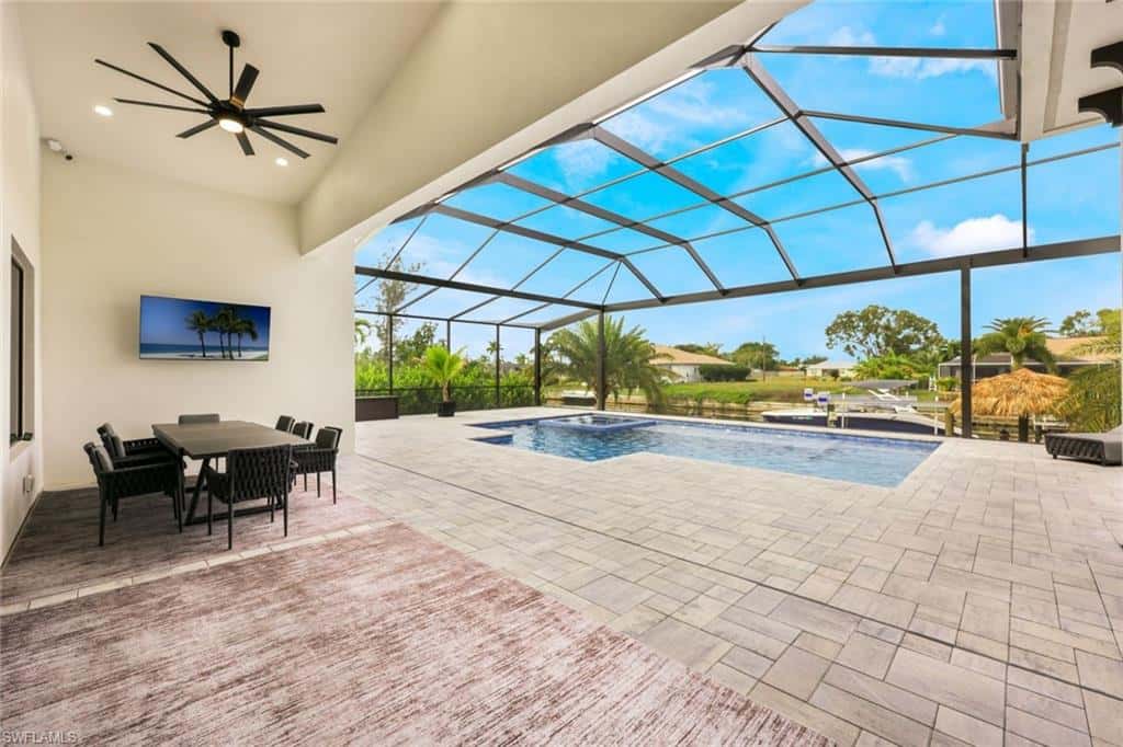 215 28th Ter, Cape Coral, photo 8