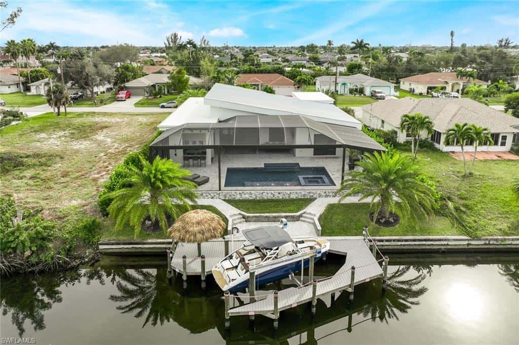 215 28th Ter, Cape Coral, photo 22
