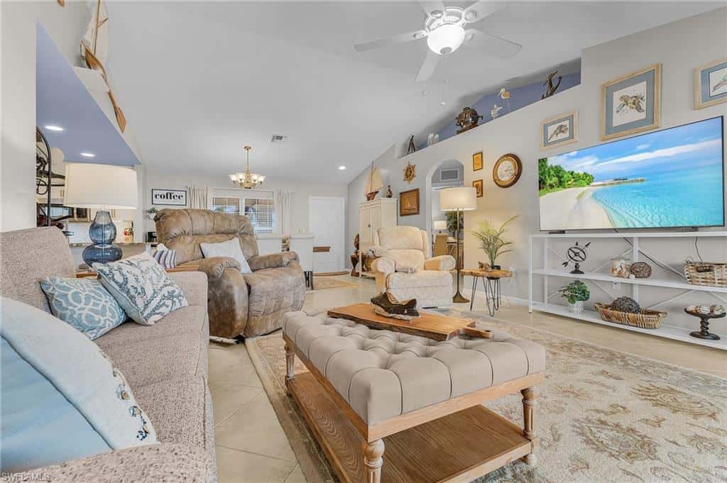 2525 19th Pl, Cape Coral, photo 10