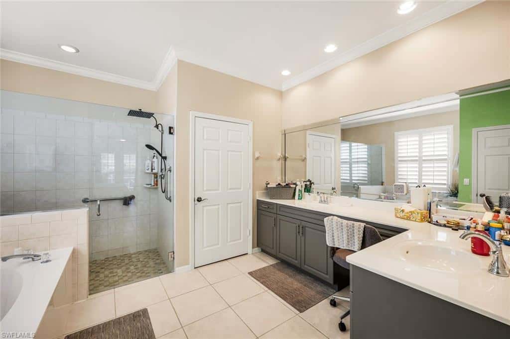 8493 Laurel Lakes Blvd, Naples, photo 20
