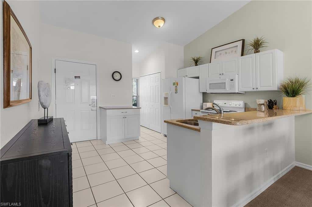 7870 Mahogany Run Ln #1724, Naples, photo 7