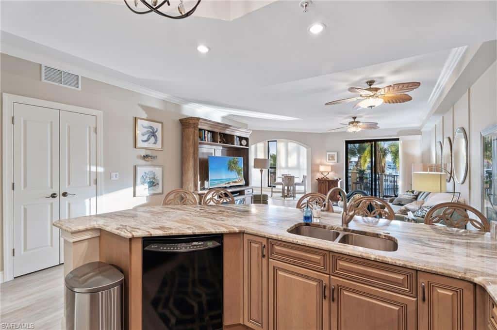 5702 Cape Harbour Dr #102, Cape Coral, photo 13