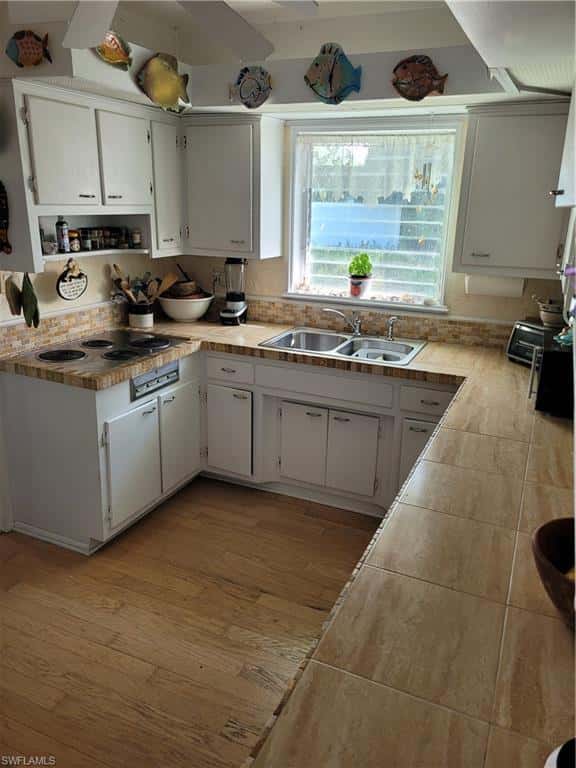 870 Forest Ave, Naples, photo 6