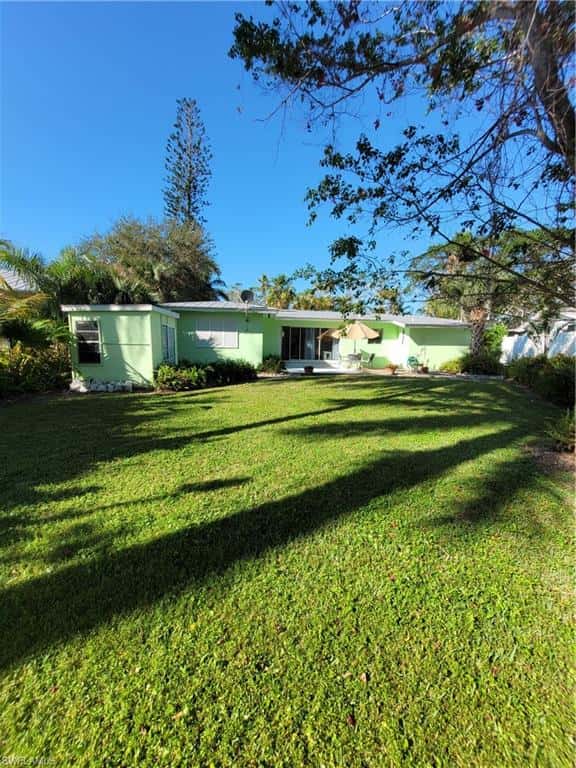 870 Forest Ave, Naples, photo 17