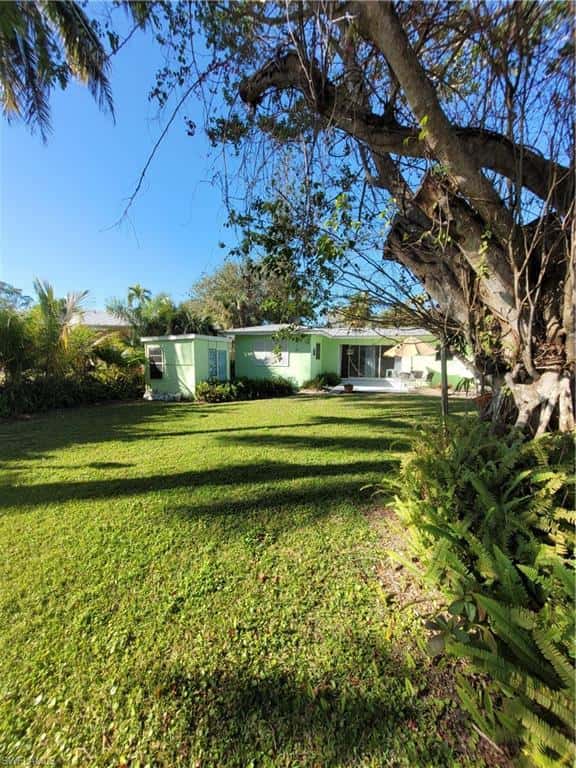 870 Forest Ave, Naples, photo 18