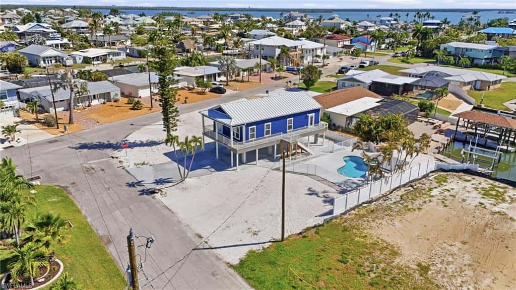 1 Fairview Blvd, Fort Myers Beach, photo 32