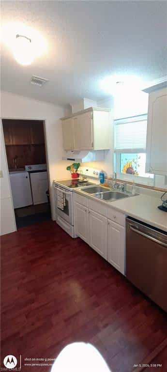 133 Belle Isle Cir, Naples, photo 9
