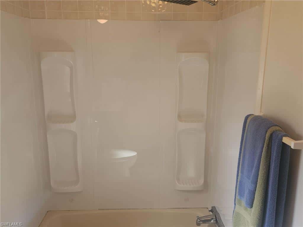 133 Belle Isle Cir, Naples, photo 19