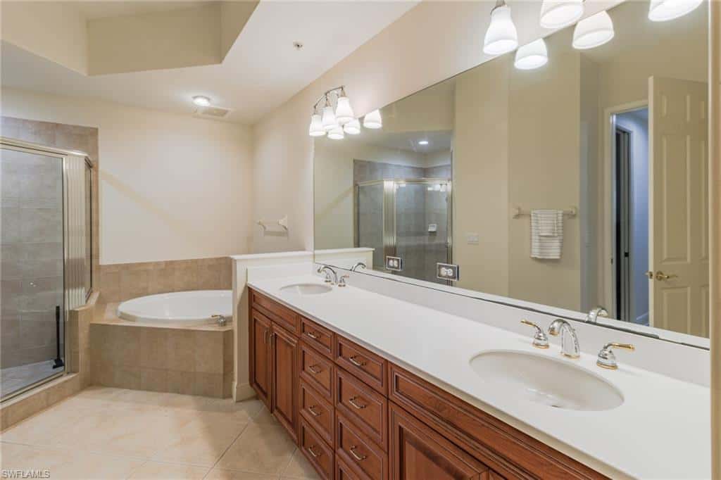 5960 Tarpon Gardens Cir #102, Cape Coral, photo 26