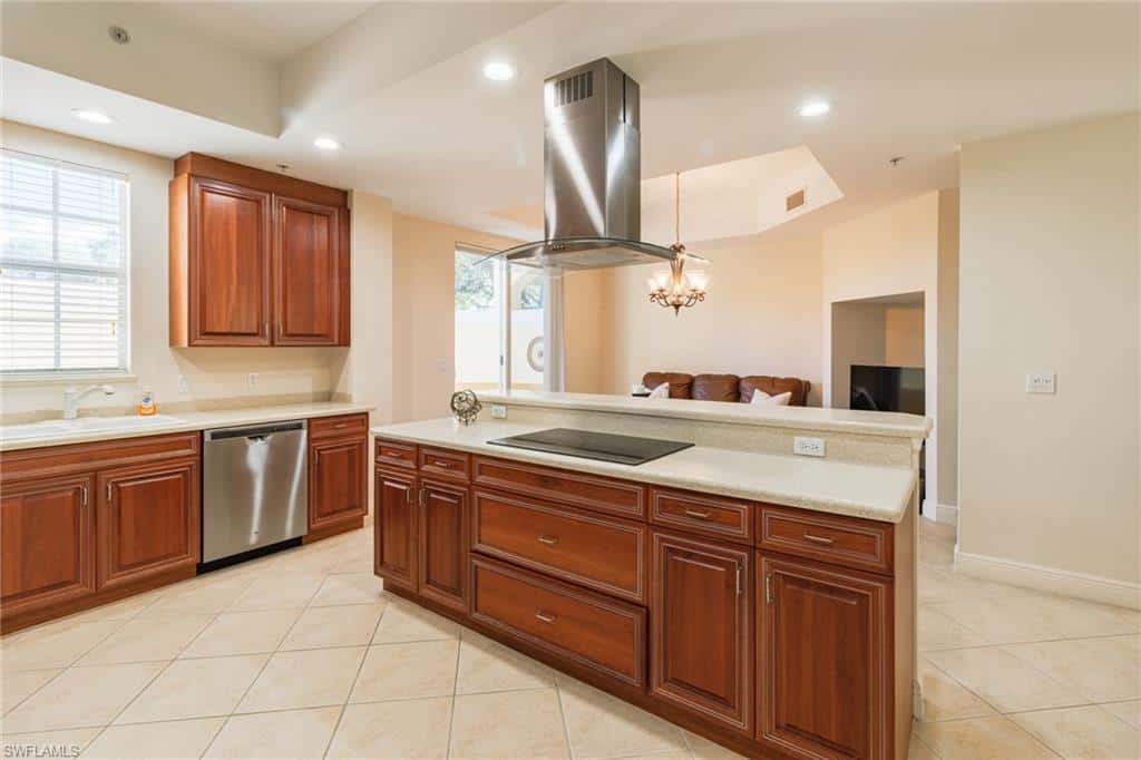 5960 Tarpon Gardens Cir #102, Cape Coral, photo 8