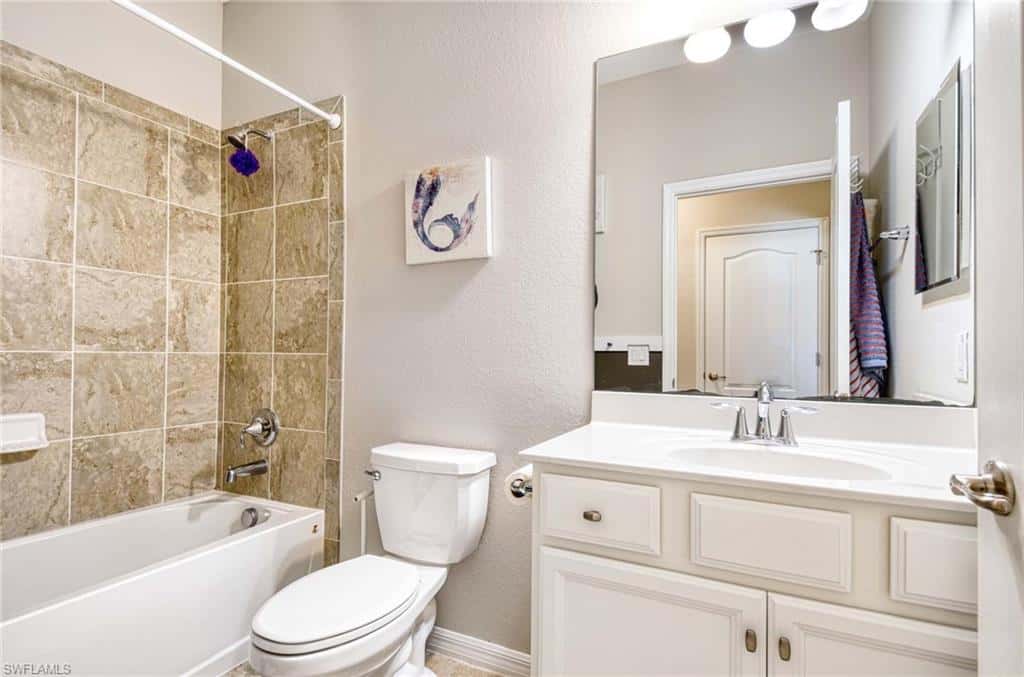 1608 Vizcaya Ln, Naples, photo 12