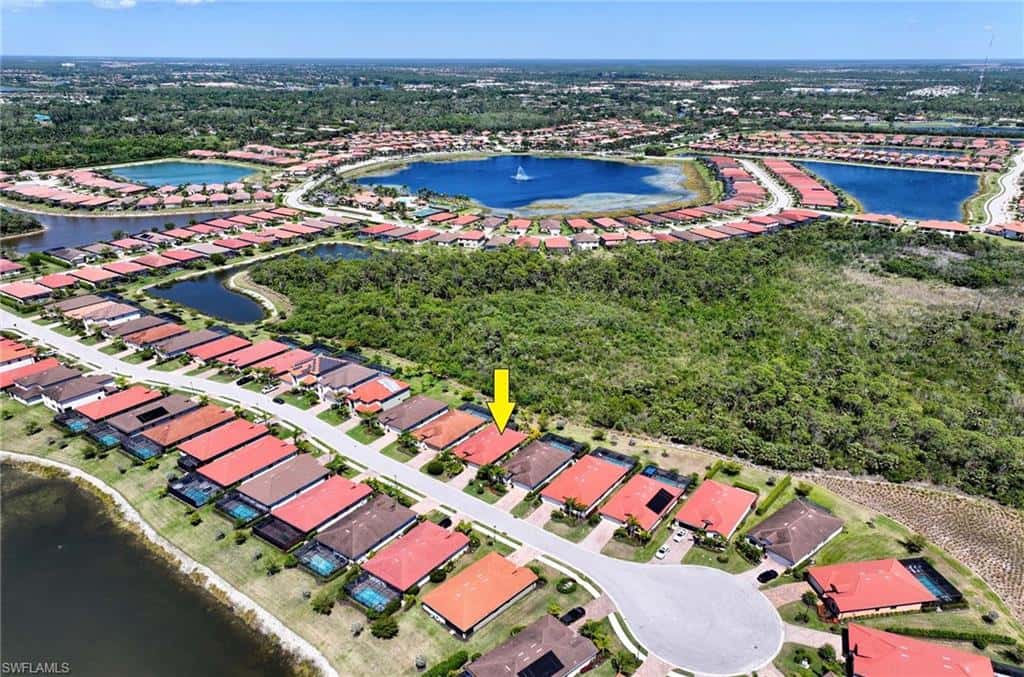 1608 Vizcaya Ln, Naples, photo 28