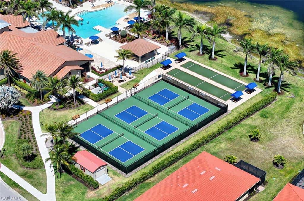 1608 Vizcaya Ln, Naples, photo 30