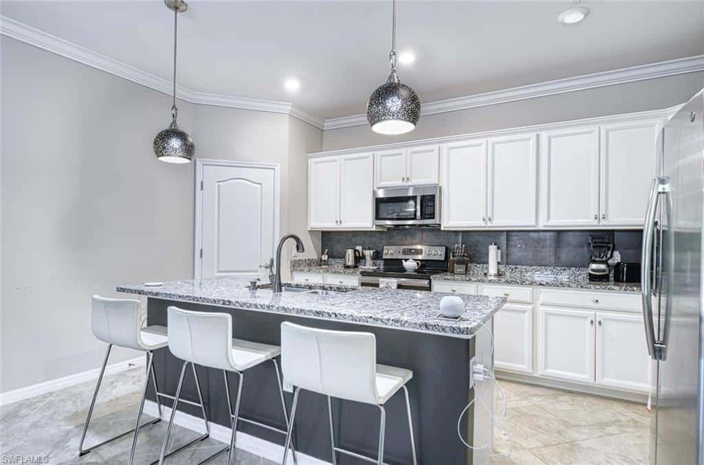 1608 Vizcaya Ln, Naples, photo 10