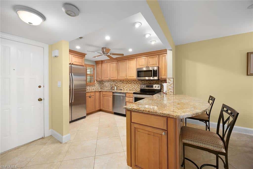 41 High Point Cir #107, Naples, photo 10