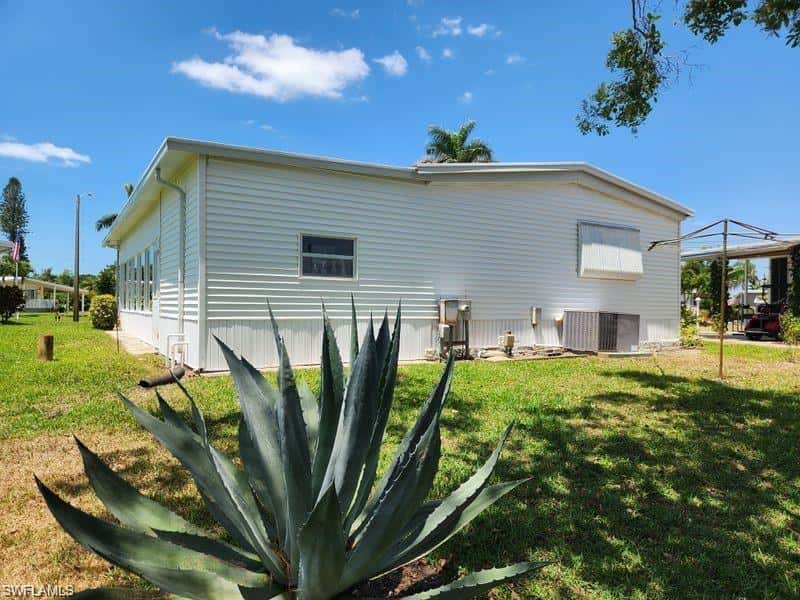 26256 Duchess Ln, Bonita Springs, photo 4