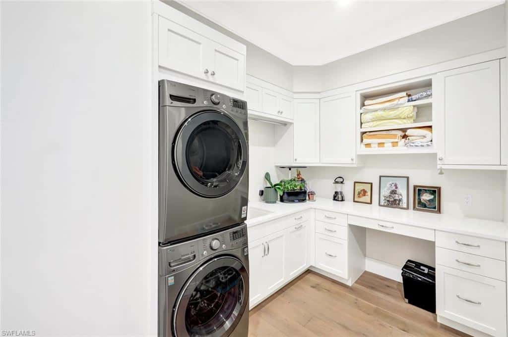 680 Wedge Dr, Naples, photo 25