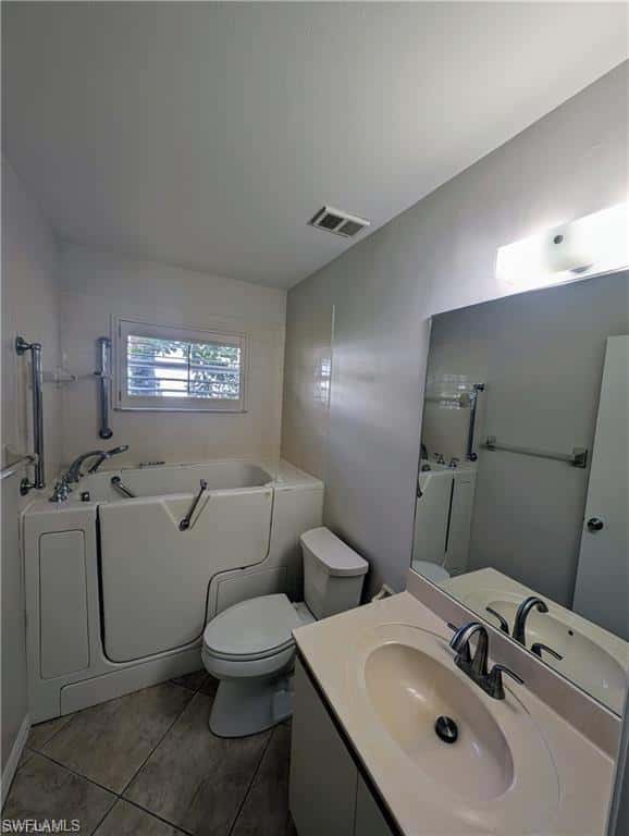 1915 Courtyard Way #g102, Naples, photo 8