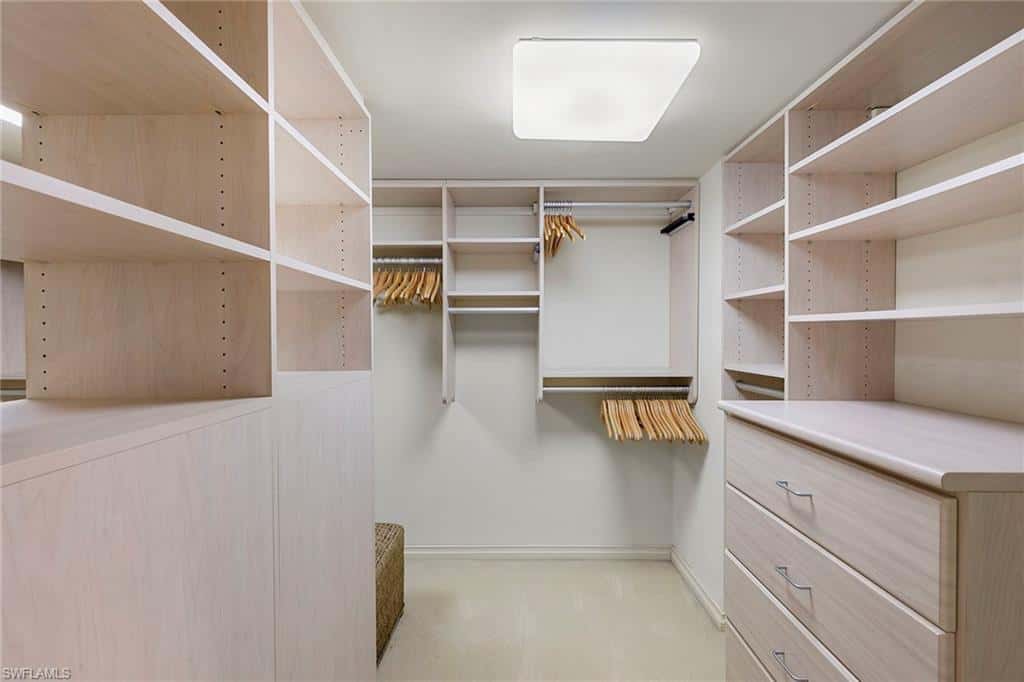 4451 Gulf Shore Blvd #1704, Naples, photo 16