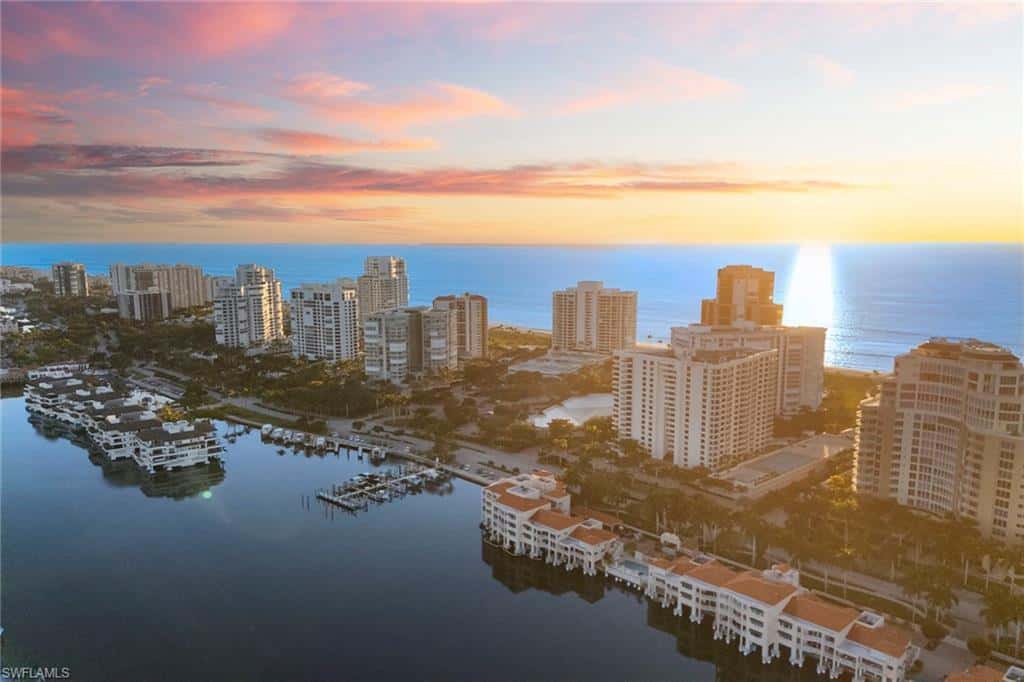 4451 Gulf Shore Blvd #1704, Naples, photo 20