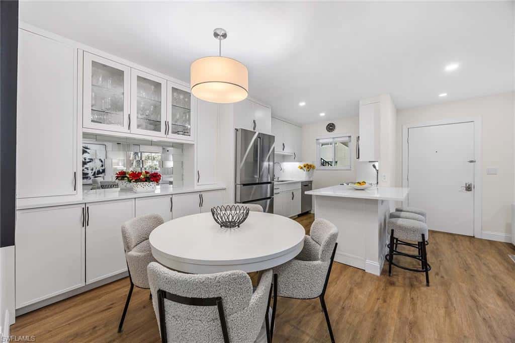 766 Central Ave #209, Naples, photo 7