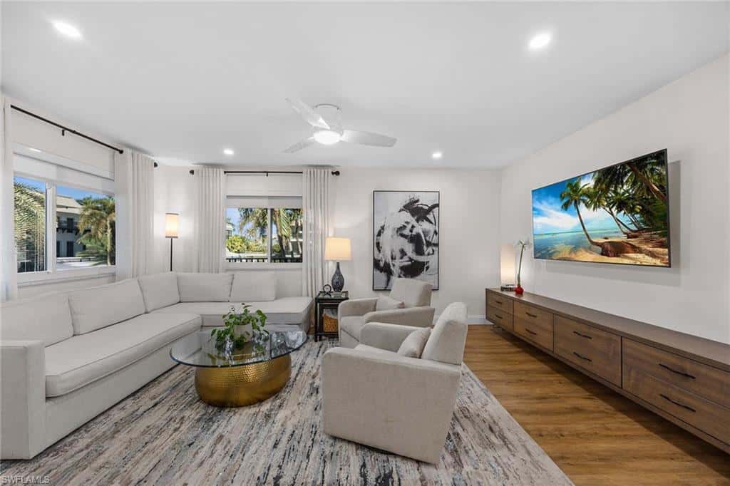 766 Central Ave #209, Naples, photo 4