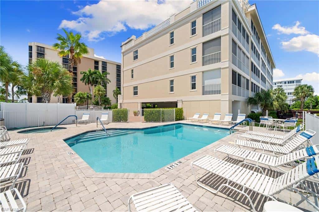 9700 Gulf Shore Dr #202, Naples, photo 19