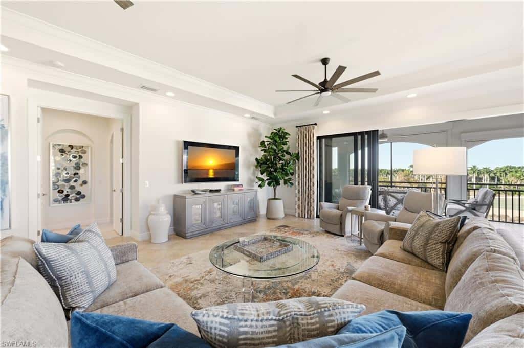 2555 Marquesa Royale Ln #1-302, Naples, photo 10