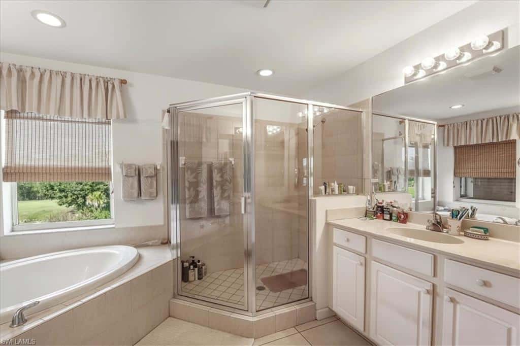 9346 Spanish Moss Way, Bonita Springs, photo 17