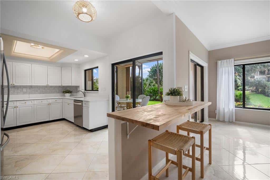 6760 Pelican Bay Blvd #312, Naples, photo 11