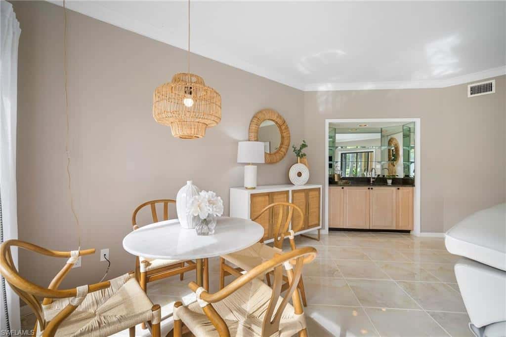 6760 Pelican Bay Blvd #312, Naples, photo 4
