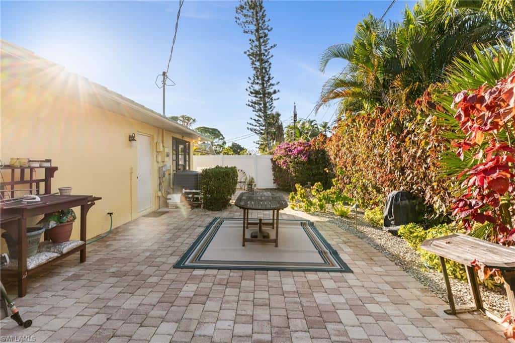 595 103rd Ave, Naples, photo 13