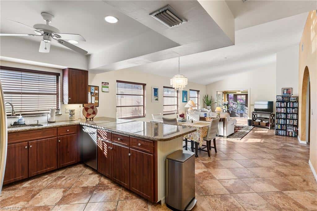 595 103rd Ave, Naples, photo 22