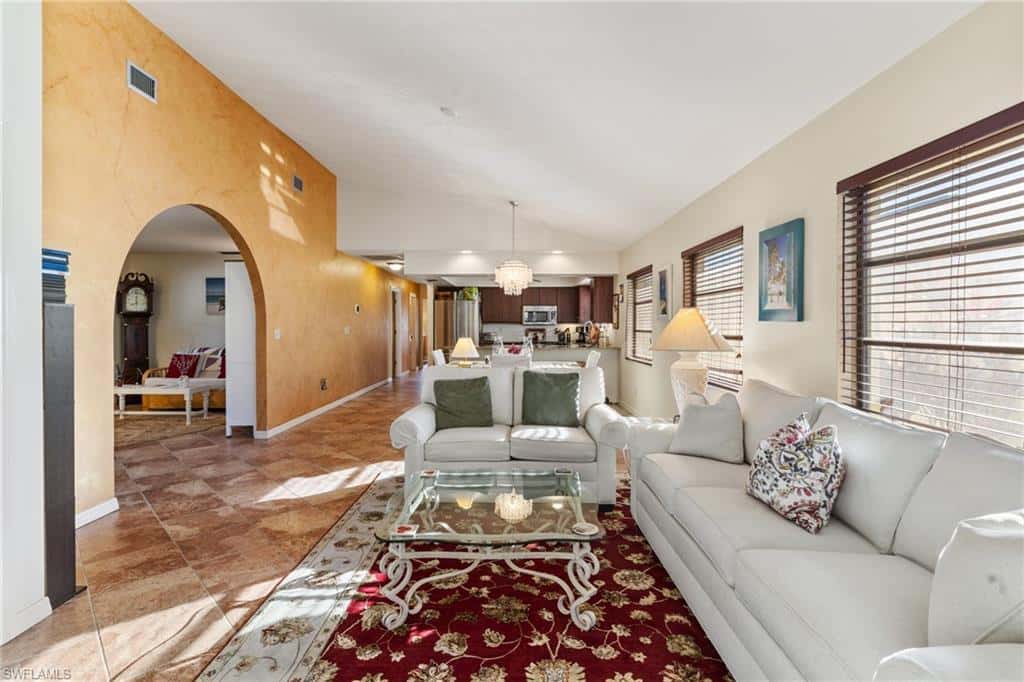 595 103rd Ave, Naples, photo 5