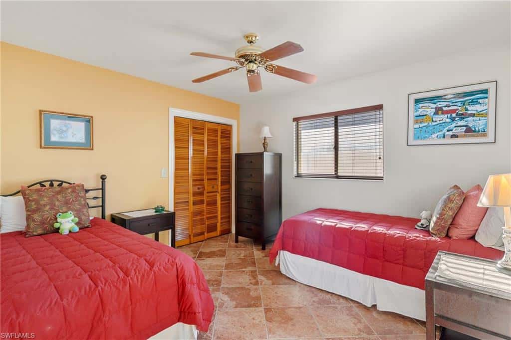 595 103rd Ave, Naples, photo 9