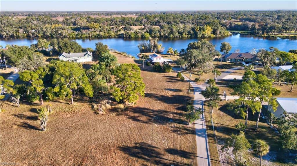 2111 Gardner Ct, Alva, photo 9