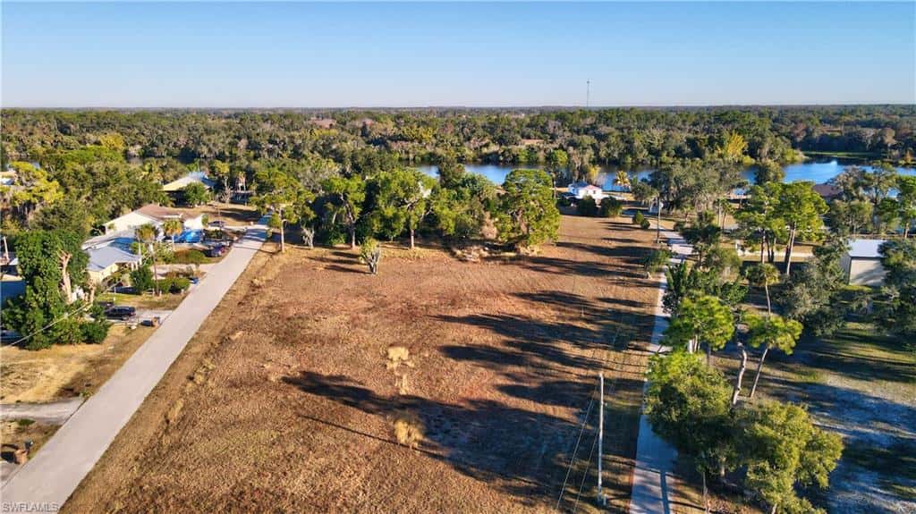 2111 Gardner Ct, Alva, photo 33
