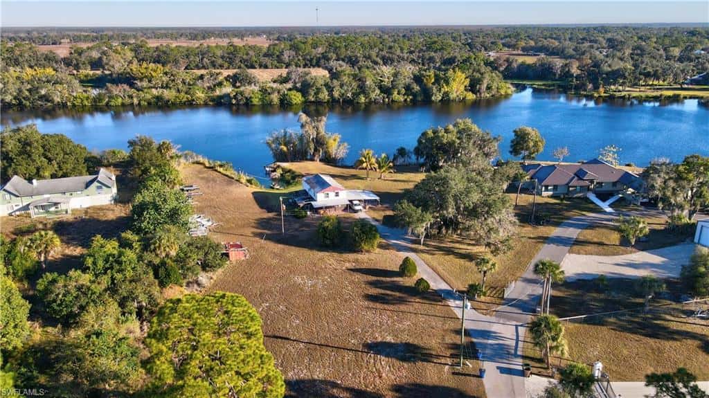 2111 Gardner Ct, Alva, photo 35