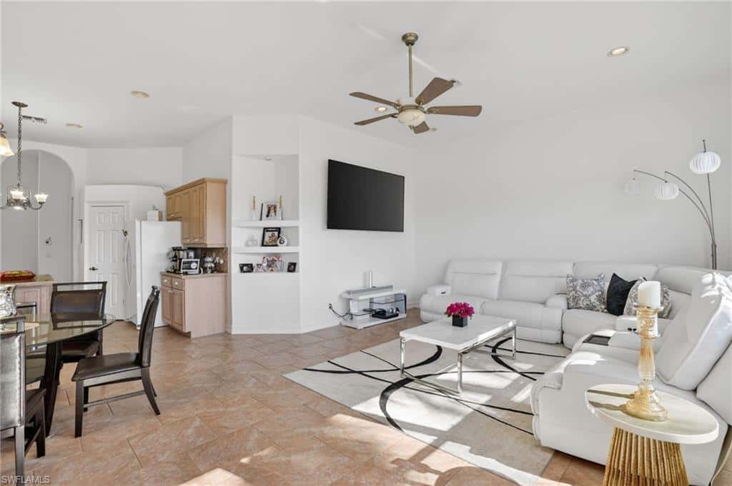 14806 Fripp Island Ct, Naples, photo 4