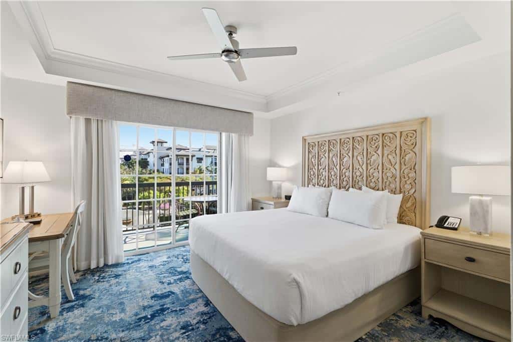 221 9th St #405, Naples, photo 5