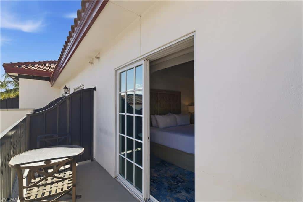 221 9th St #405, Naples, photo 14
