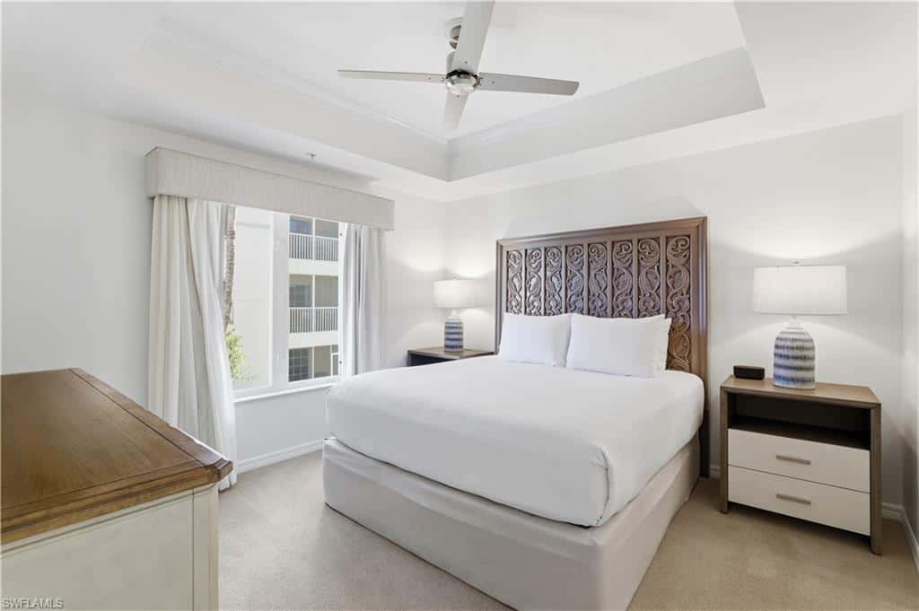 221 9th St #207, Naples, photo 27