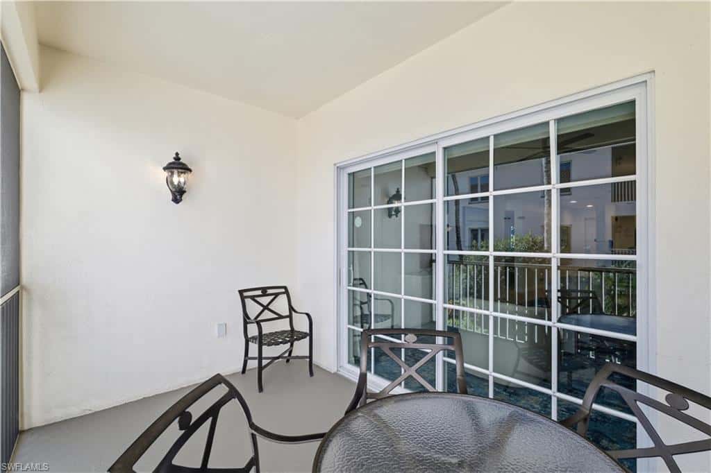 221 9th St #207, Naples, photo 10