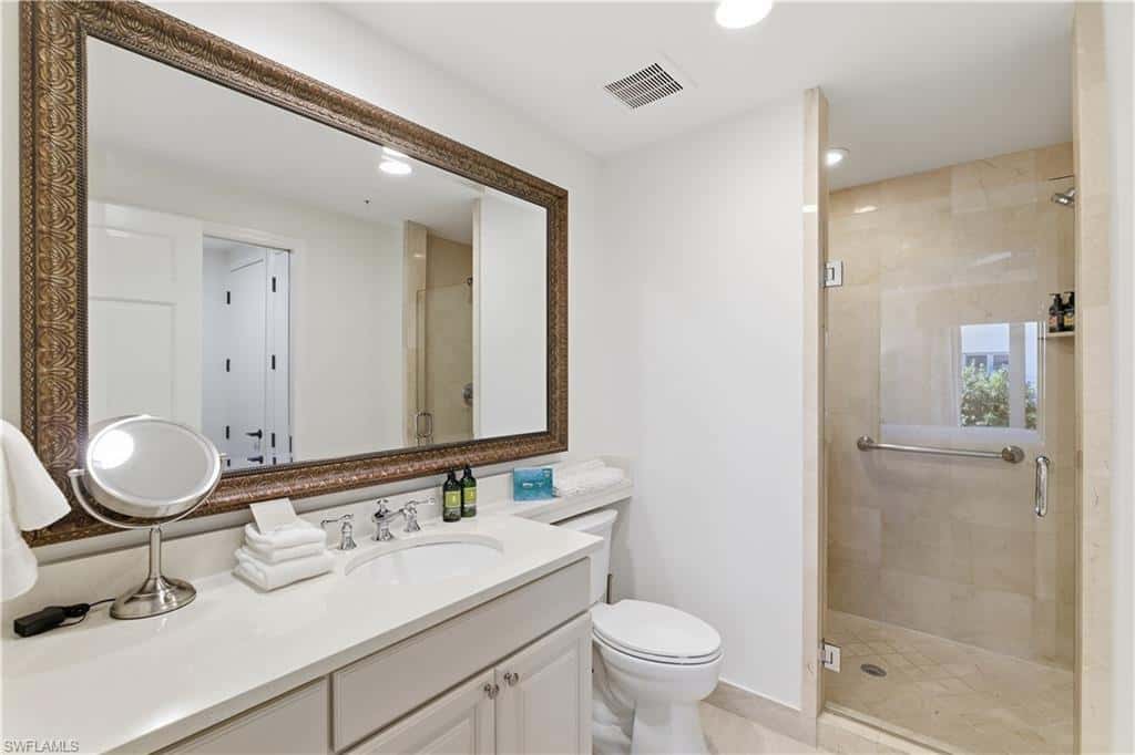 221 9th St #207, Naples, photo 25